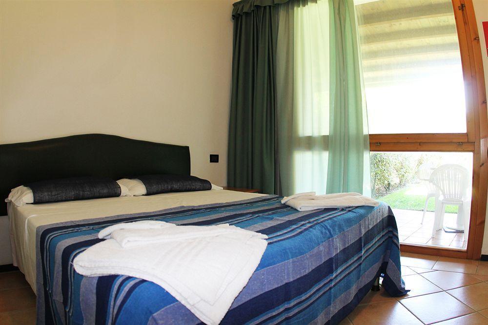 Residence Le Vele Stintino Extérieur photo
