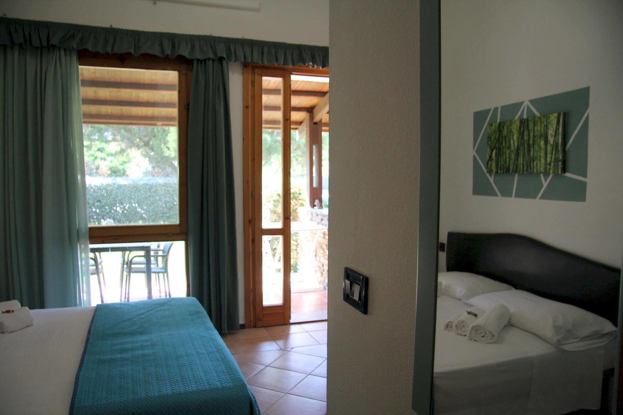 Residence Le Vele Stintino Extérieur photo